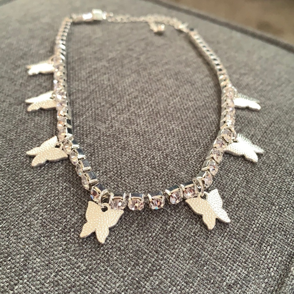Butterfly Choker necklace 🦋